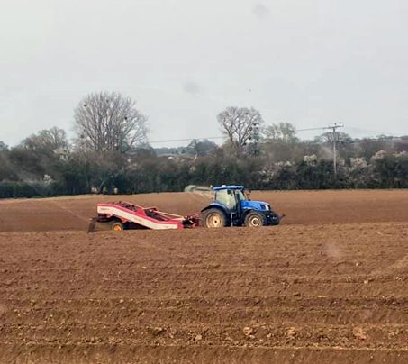 Potato Drilling with Harry Hebditch - Castle Farm